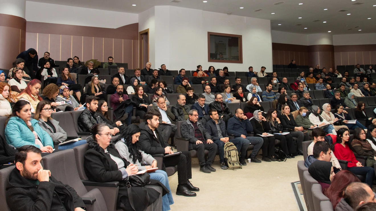 Selçuk Üniversitesinde Birim İç Değerlendirme Raporu Hazırlama Eğitimi verildi